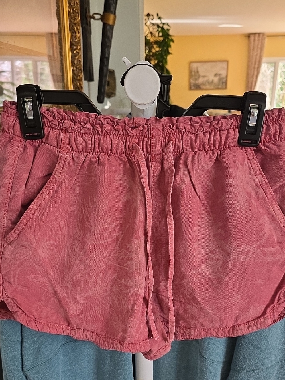American Eagle Outfitters Rose Pink Drawstring Elastic-Waist Athletic Shorts